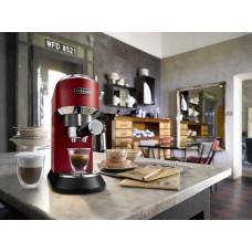 Delonghi Dedica EC 685.R espresso machine