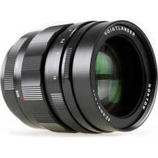 Voigtlander Nokton 4/3 lens 42.5 mm F/0.95