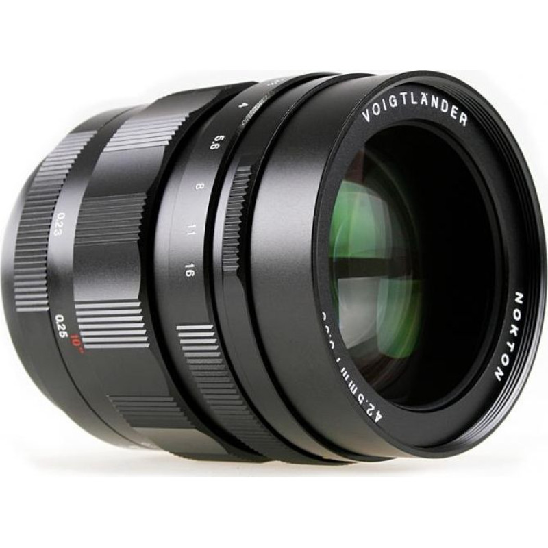 Voigtlander Nokton 4/3 lens 42.5 mm F/0.95